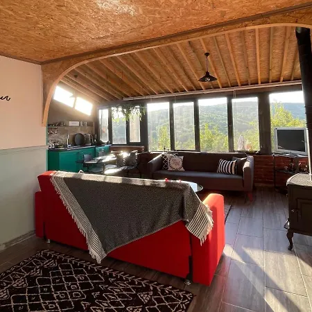 Vivus Terra Сasa de vacaciones Yaylali (Istanbul)